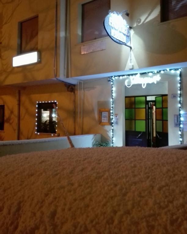 Albergo Roma لانشانو المظهر الخارجي الصورة
