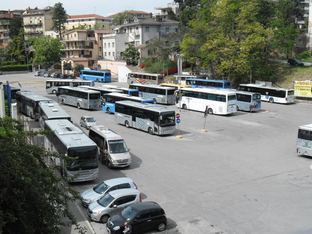 لانشانو Albergo Roma المظهر الخارجي الصورة